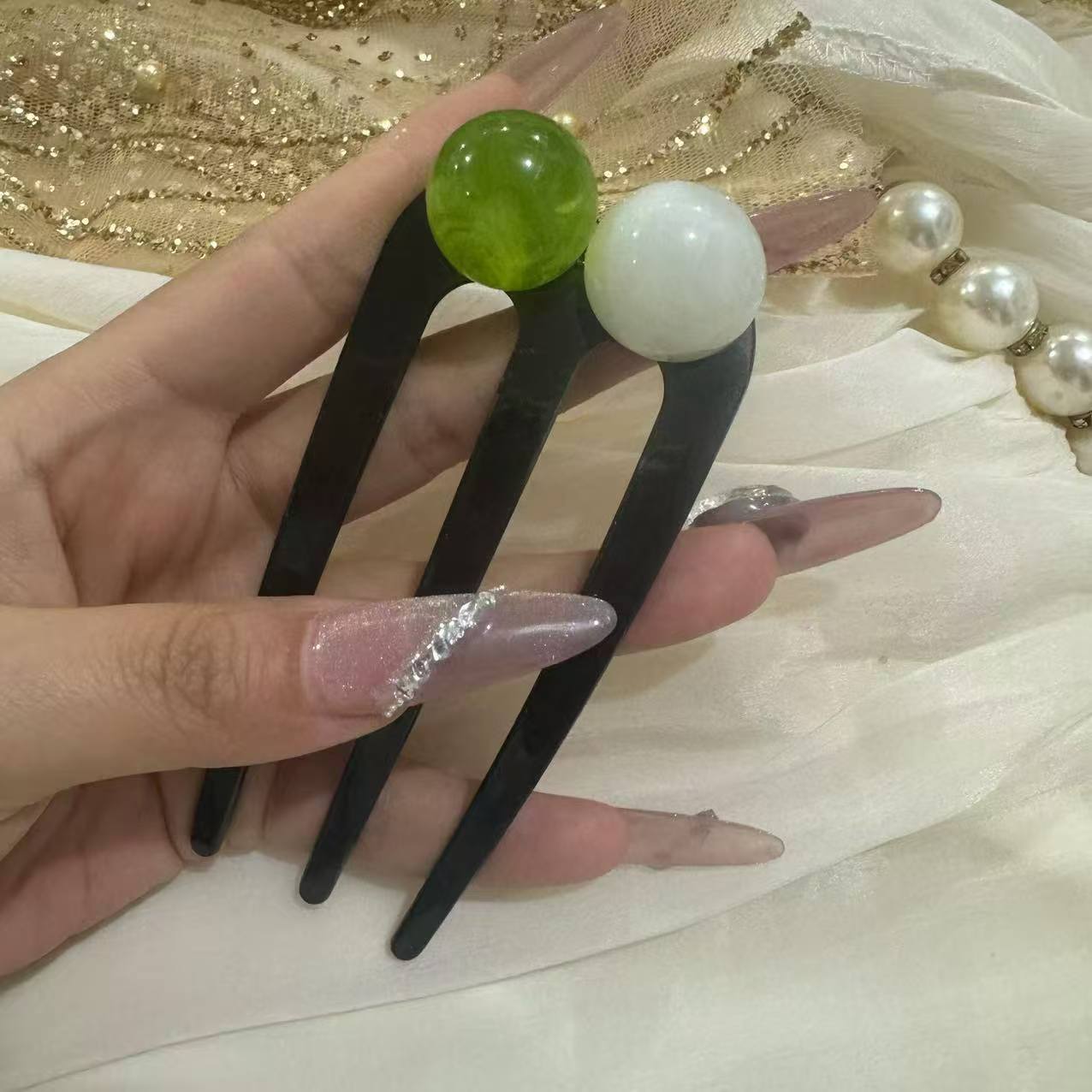 Horquilla de tres dientes con cuentas sencilla, elegante y combinable para mujer