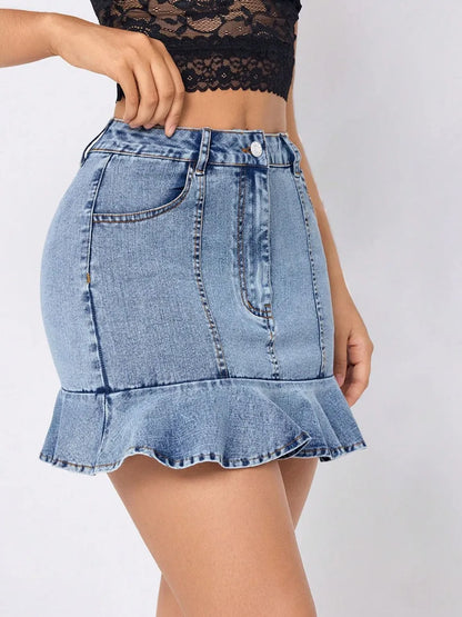 Mini-jupe en jean à ourlet volanté