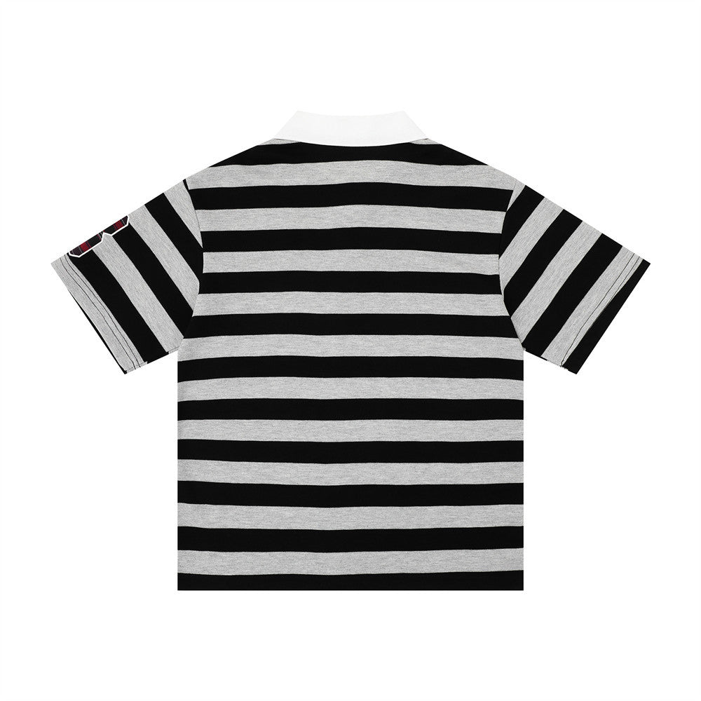Polo shirt with contrasting stripes and short sleeves