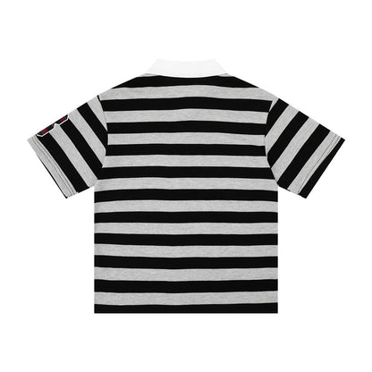 Polo shirt with contrasting stripes and short sleeves