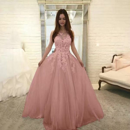 Robe de mariée sans manches à fleurs et dentelle pour femme
