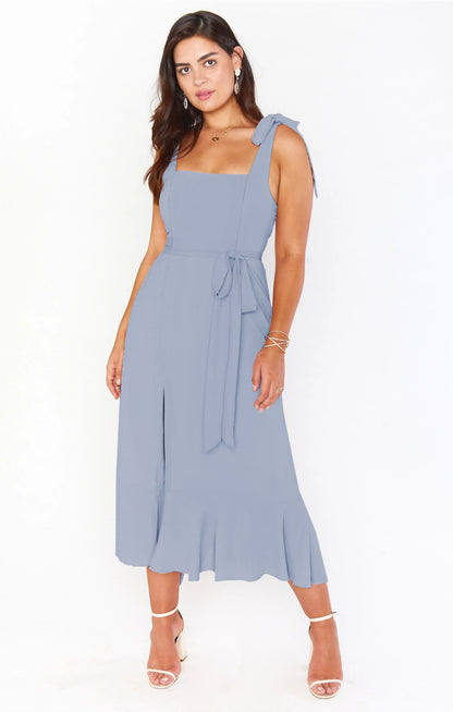 Robe d'été plissée pour femme avec bretelles et laçage, idéale pour la plage