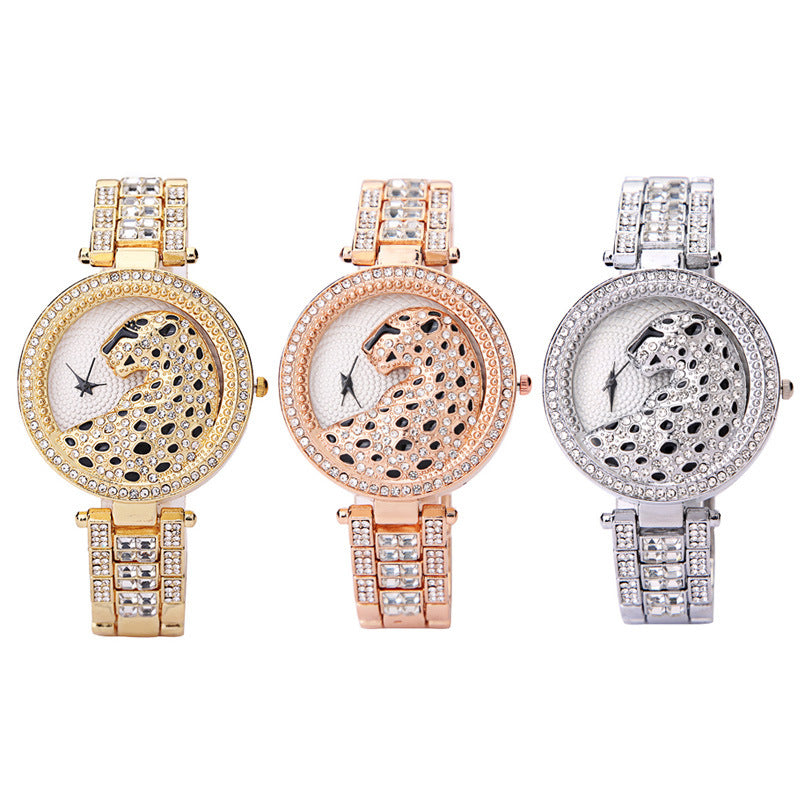 Montre tridimensionnelle léopard ornée de diamants pour femme