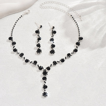 Collier en cristal, boucles d'oreilles et bracelet tendance