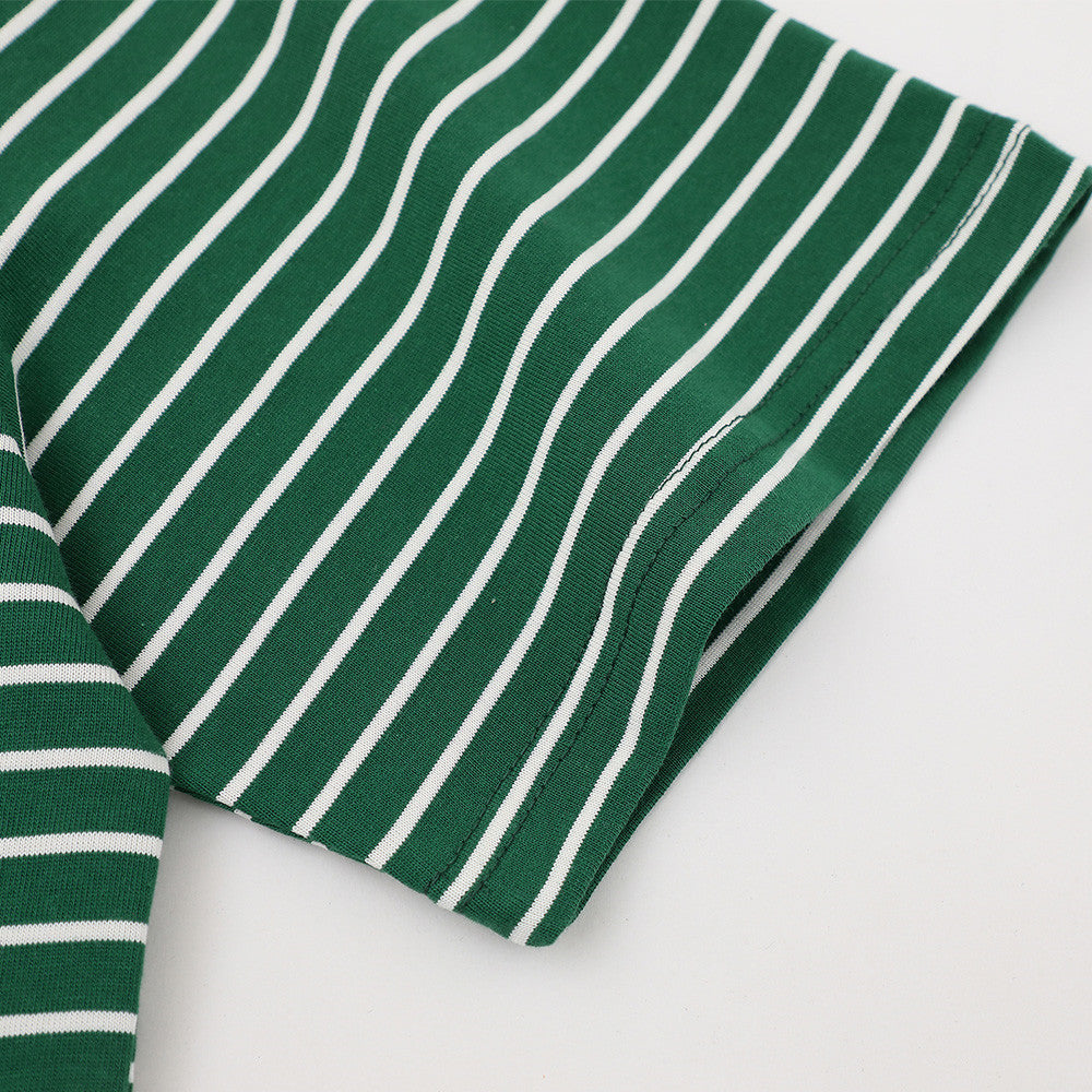Loose striped short sleeved t-shirt