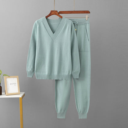 Conjunto de jersey de pico y pantalón