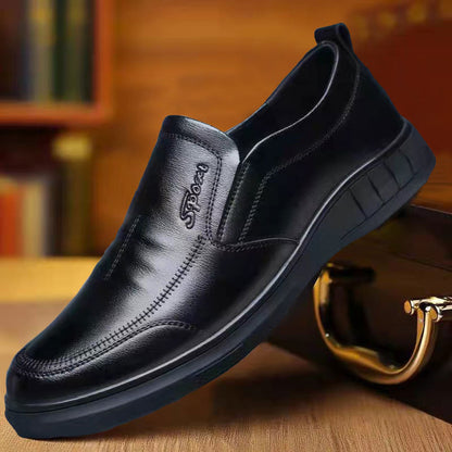 Chaussures en cuir pour hommes d'âge mûr et âgés
