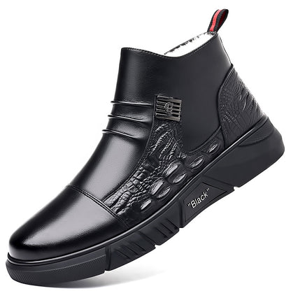 Bottes montantes en cuir de première qualité, conçues pour l'homme moderne.