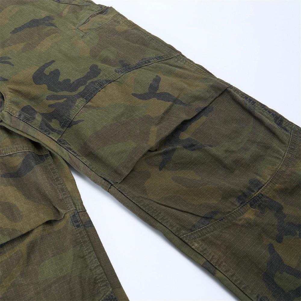 Camouflage workwear pants by eprolo