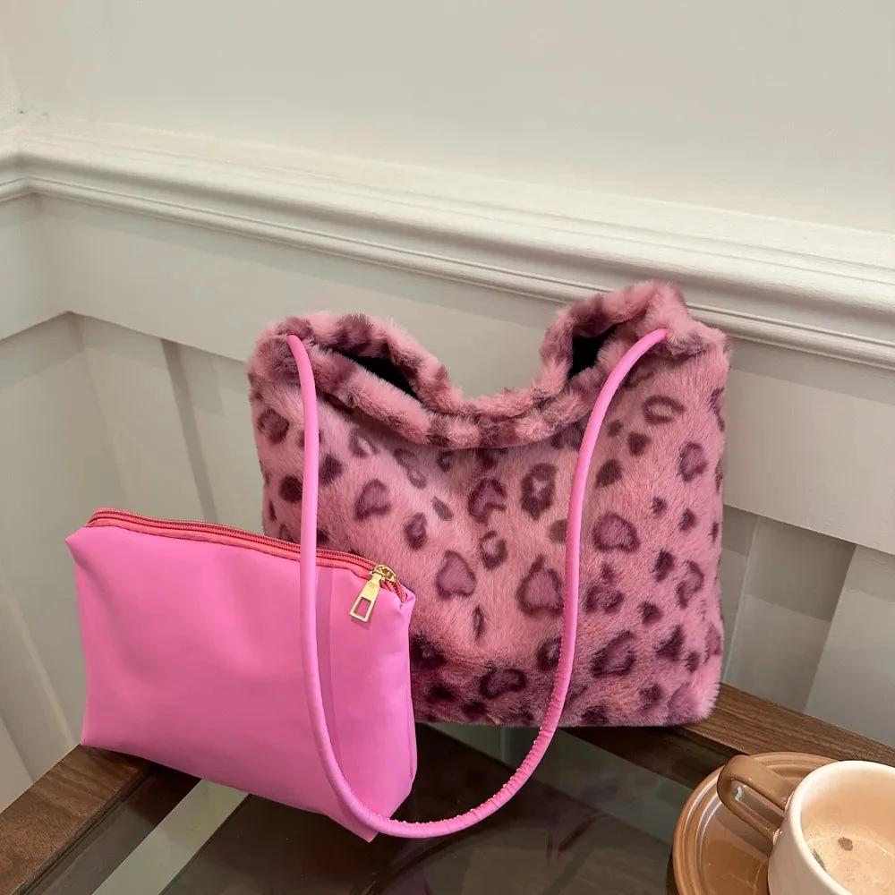 Leopard Furry Shoulder Bag by eprolo