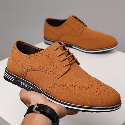 Chaussures pour hommes à semelle blanche élargie et gravée en cuir à la mode