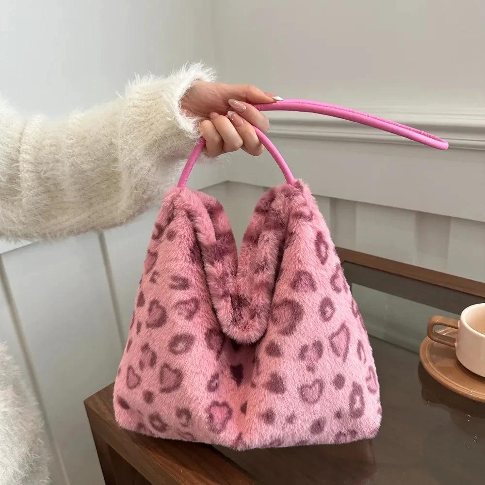 Leopard Furry Shoulder Bag by eprolo