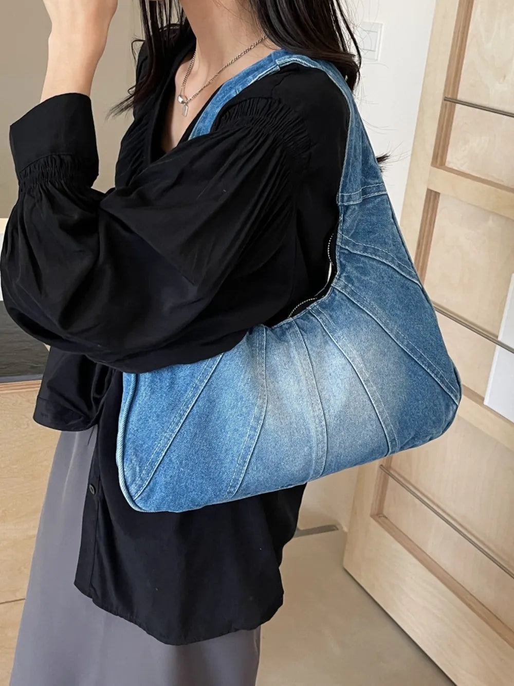 Bolso de hombro vaquero en forma de media luna
