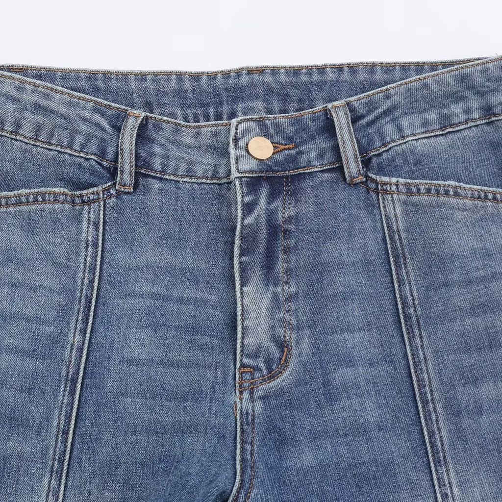 Jeans de mujer acampanados de tiro medio