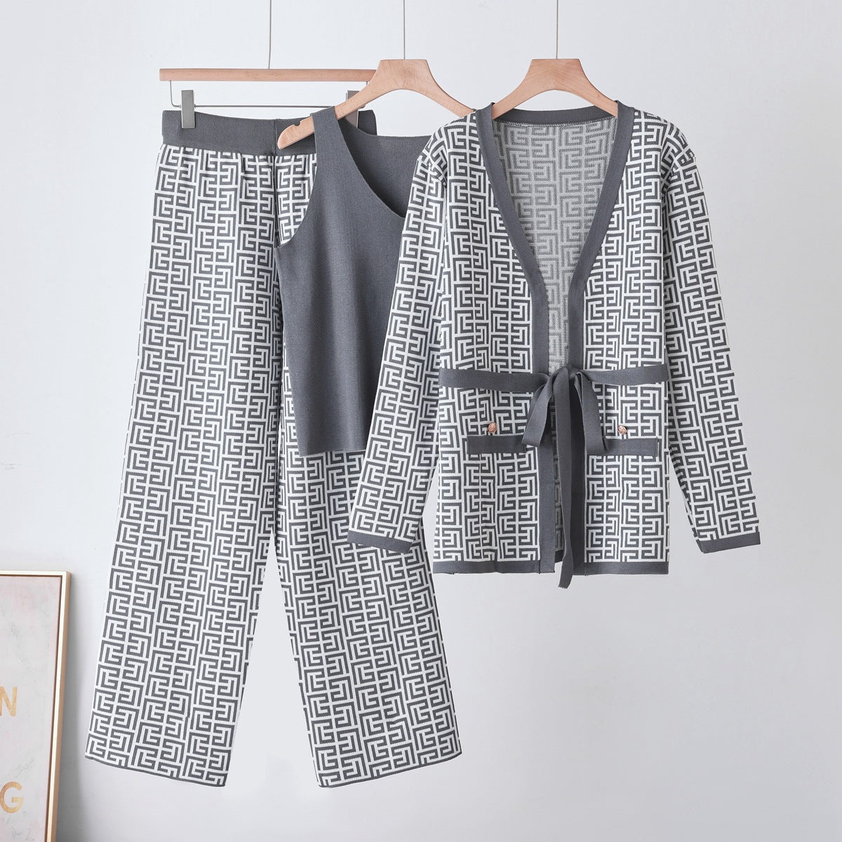 Ensemble tricoté amincissant à motif floral vintage