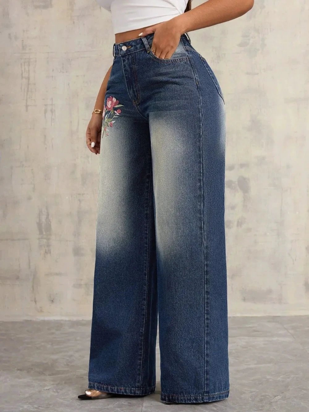 Embroidered Wide Leg Jeans by eprolo