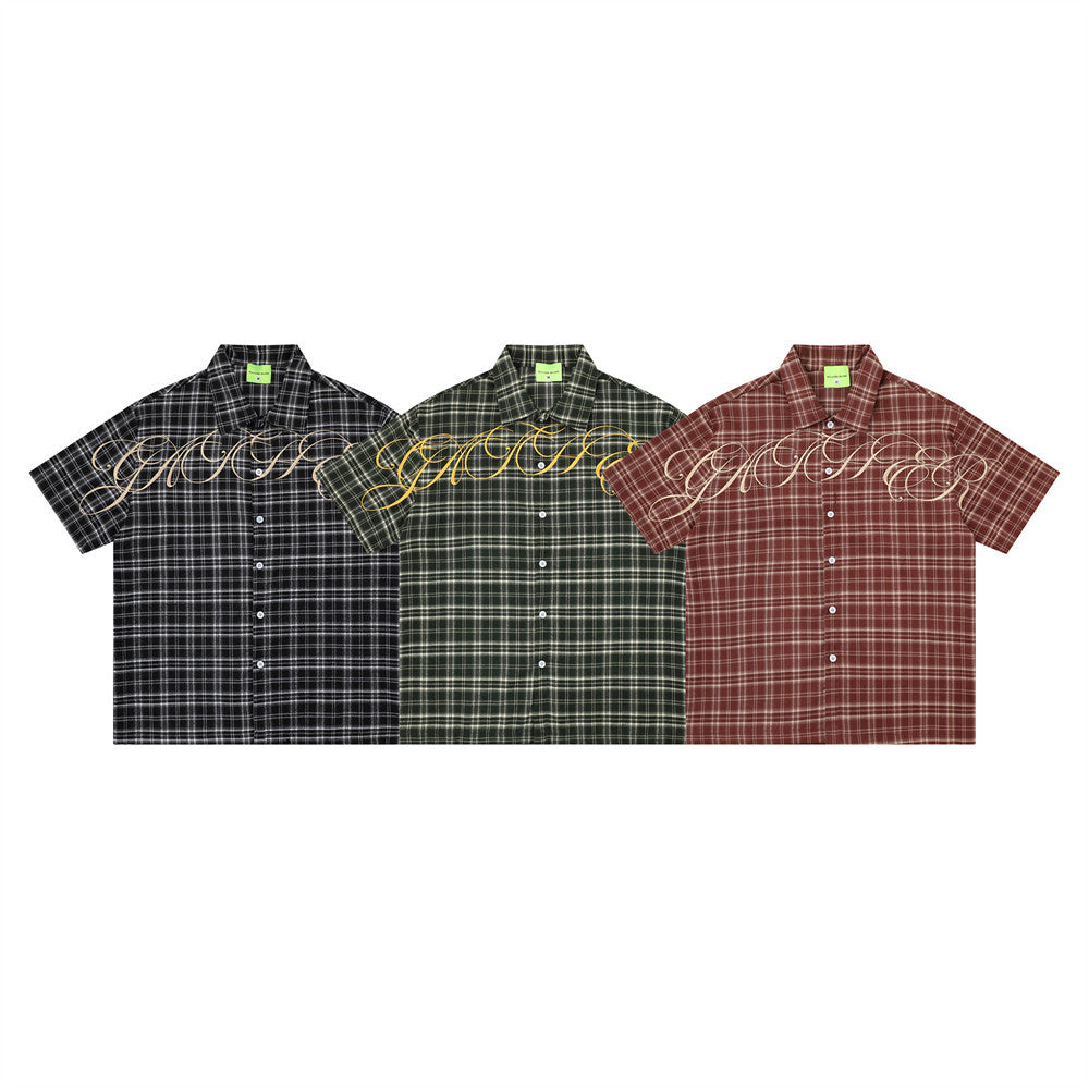 Loose short sleeved checkered shirt