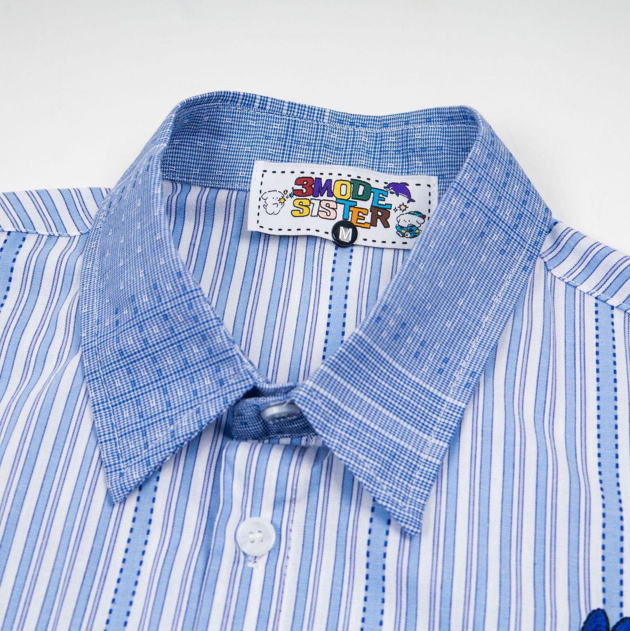 Rabbit Embroidered Short Sleeve Shirt