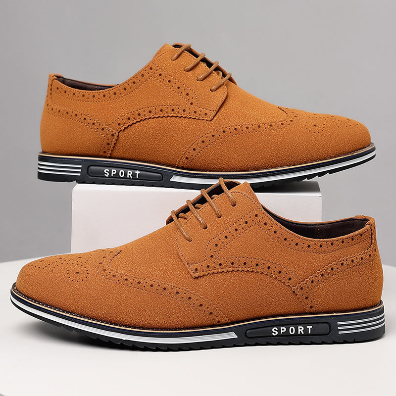 Chaussures pour hommes à semelle blanche élargie et gravée en cuir à la mode