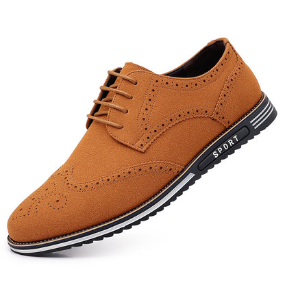 Chaussures pour hommes à semelle blanche élargie et gravée en cuir à la mode