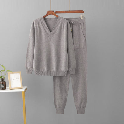 Conjunto de jersey de pico y pantalón