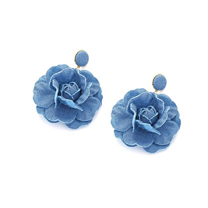 Aretes de flores de mezclilla hechos a mano personalizados