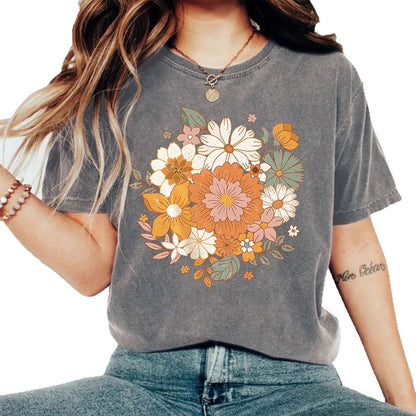 Camiseta lavada y usada con camiseta estampada