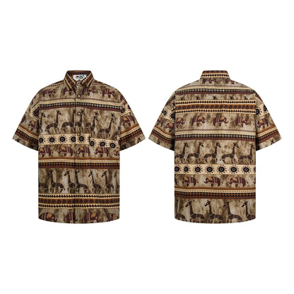 Camisa de manga corta con estampado de elefantes