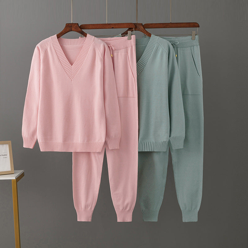 Conjunto de jersey de pico y pantalón