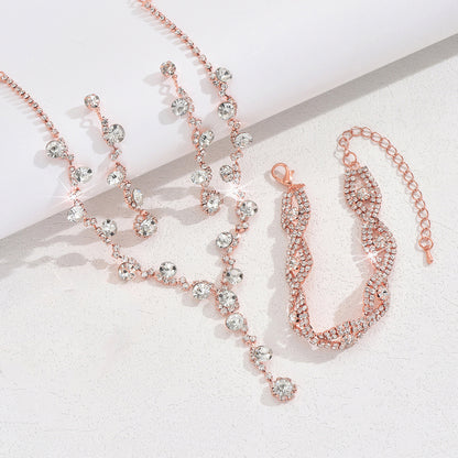 Collier en cristal, boucles d'oreilles et bracelet tendance
