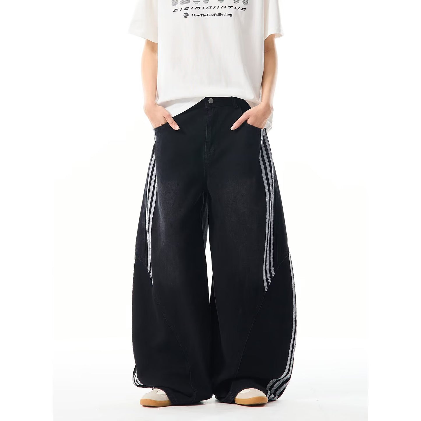 Jeans rétro à grandes poches type machette pour femme
