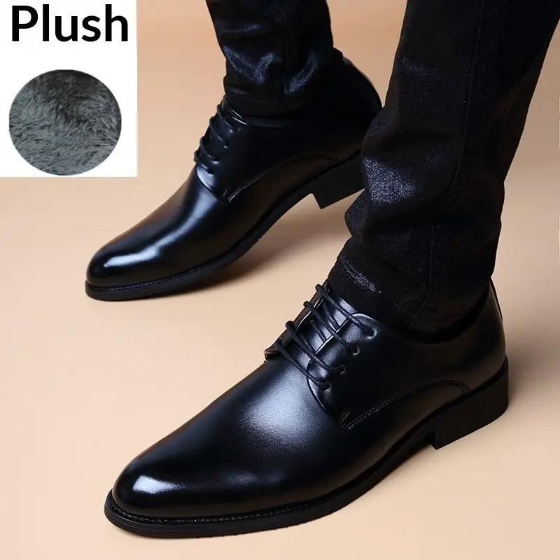 Men's British-style casual pointed-toe lace-up height-increasing shoes, black leather with plush lining