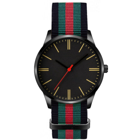 Montre de sport tendance décontractée pour hommes