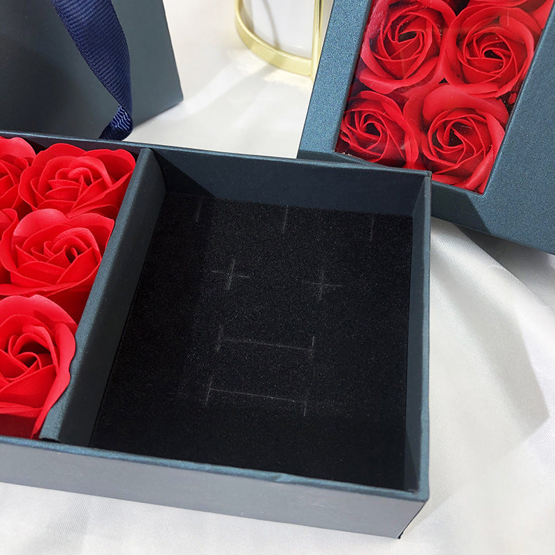 Coffret Cadeau Exquis : Bague de Couple, Collier, Boucles d'Oreilles et Ornement
