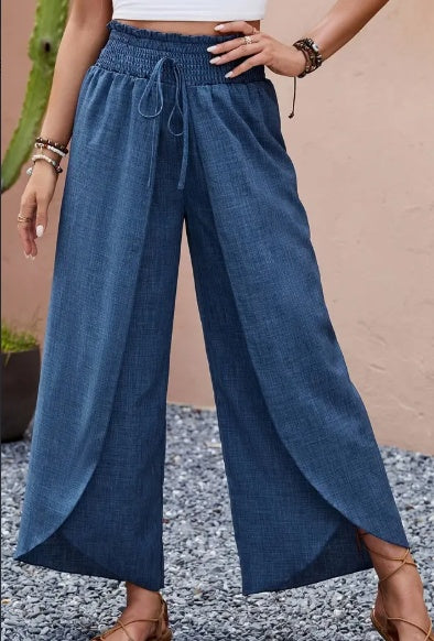 Pantalones Anchos con Cintura Fruncida y Estilo — Ropa de Mujer — Pantalones Superpuestos Cómodos para Vacaciones de Primavera y Verano con Cintura Elástica y Diseño Fluido para un Ajuste Favorecedor