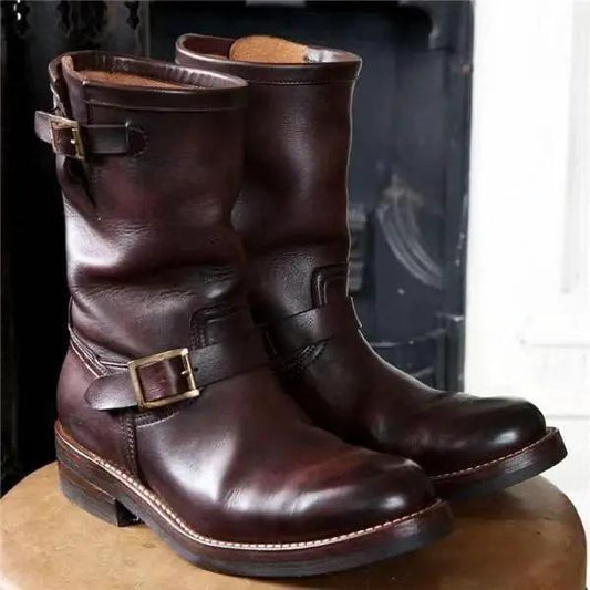 Boots AuraVista men's wedge boots in dark brown leather with buckle straps and mid-shaft, pair