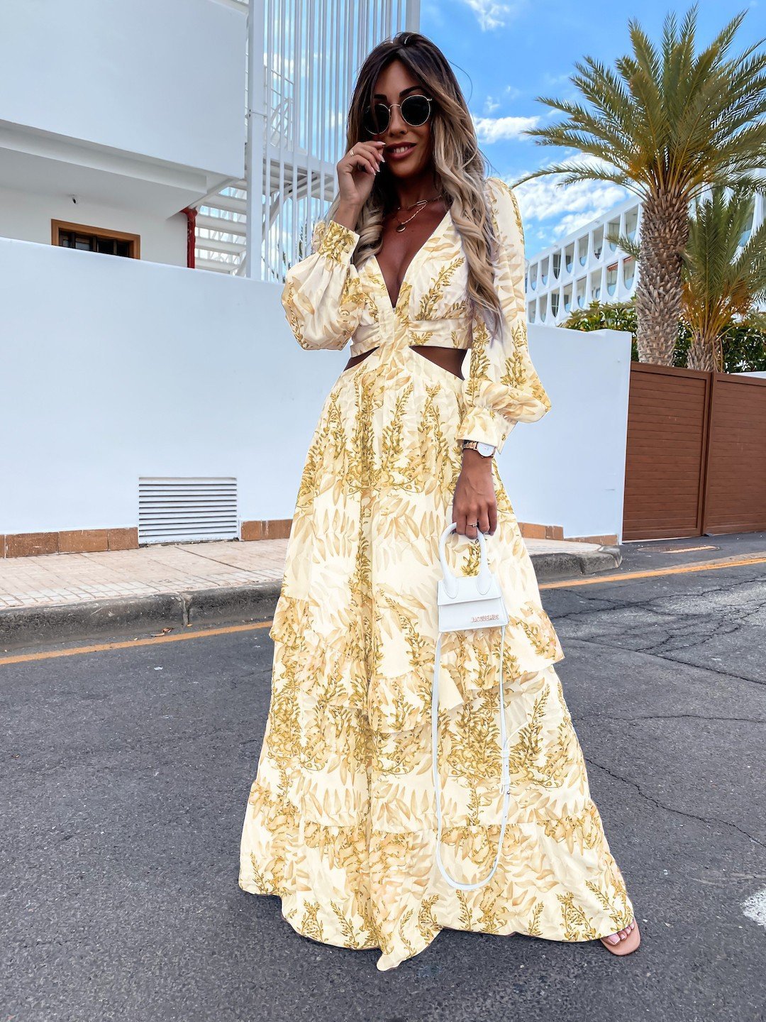 Robe longue élégante à col en V creux pour femme, robe longue à manches longues avec imprimé pour le printemps et l'été, robe à manches longues à col en V.