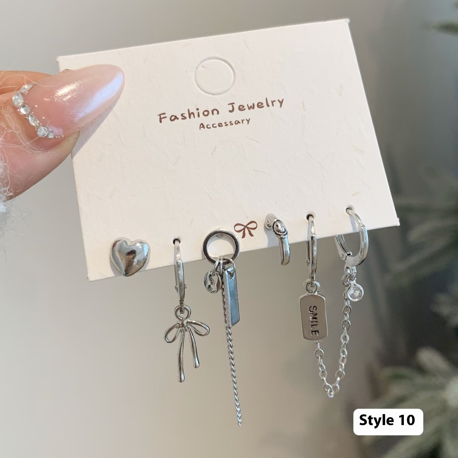 Pince d'oreille papillon de personnalité minimaliste, costume pour femme