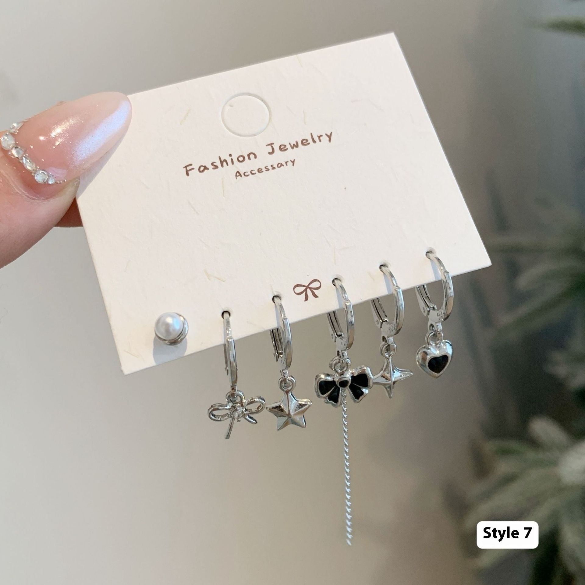 Pince d'oreille papillon de personnalité minimaliste, costume pour femme