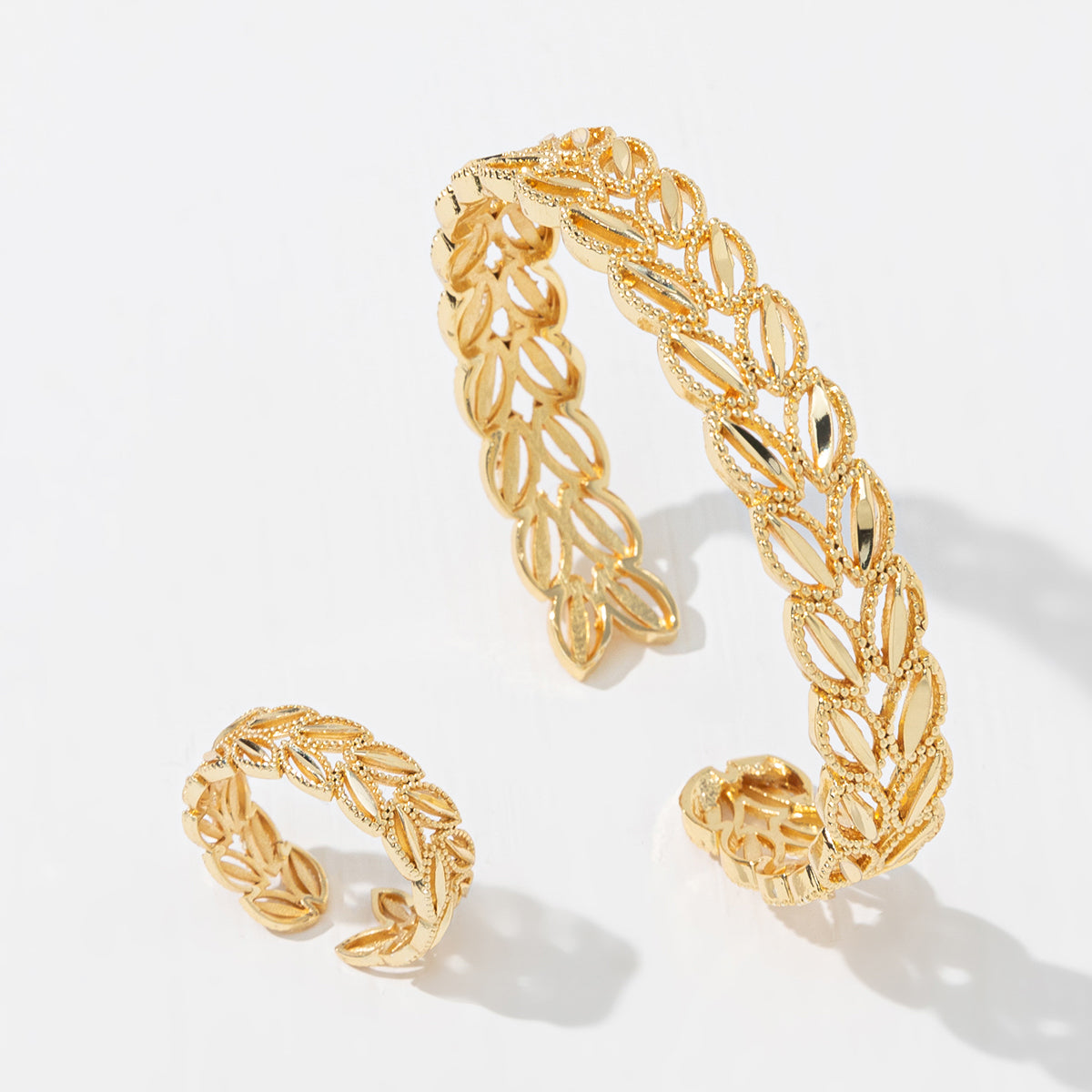 2 Pièces Ensemble Bague et Bracelet Ouvrant Feuilles Épis de Blé Plaqué Or 18 carats Tendance, Idéal pour le Quotidien des Femmes, Bijoux Cadeaux de Vacances