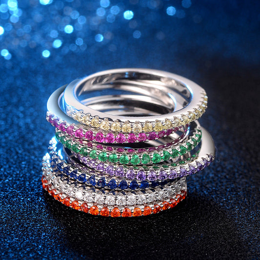 Bague en Zircon Incrustée de Diamants Simples sur une Seule Rangée