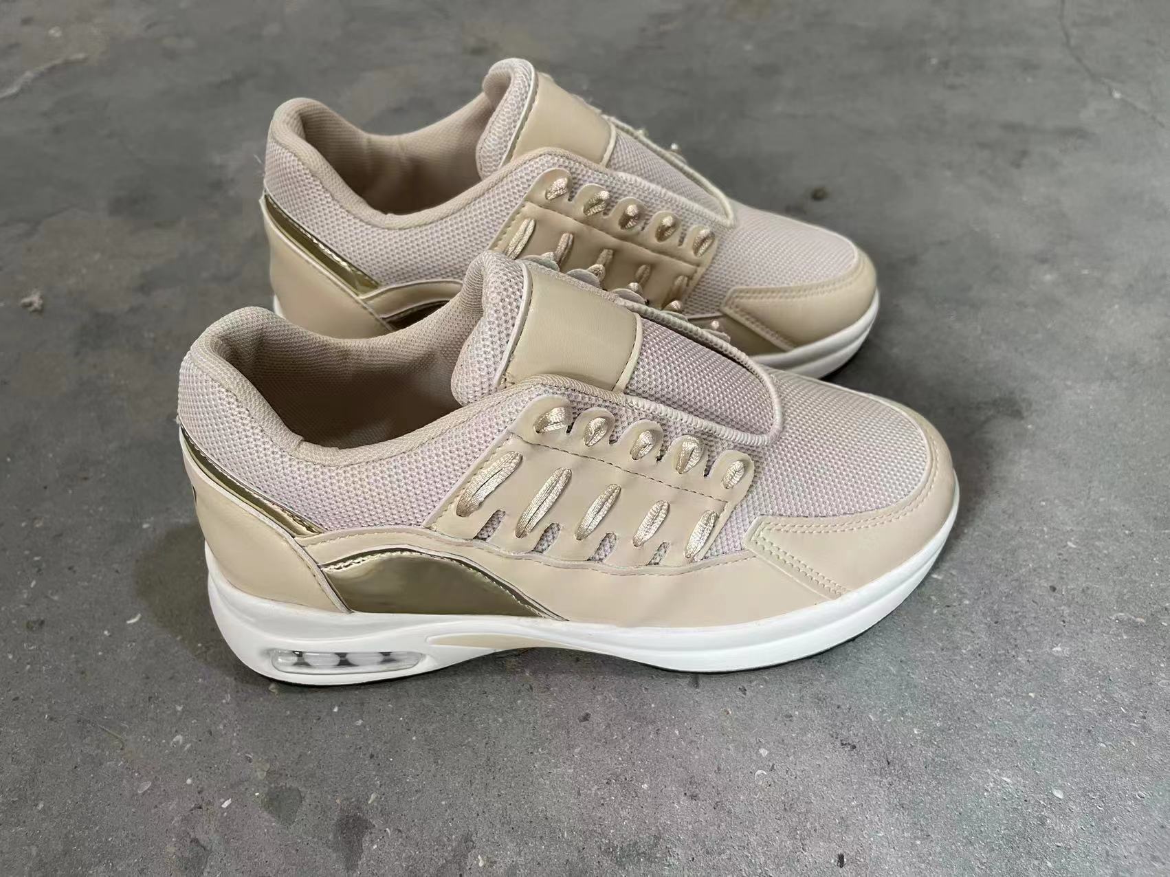 Baskets à lacets pour femmes, chaussures de sport à talon compensé pour la course