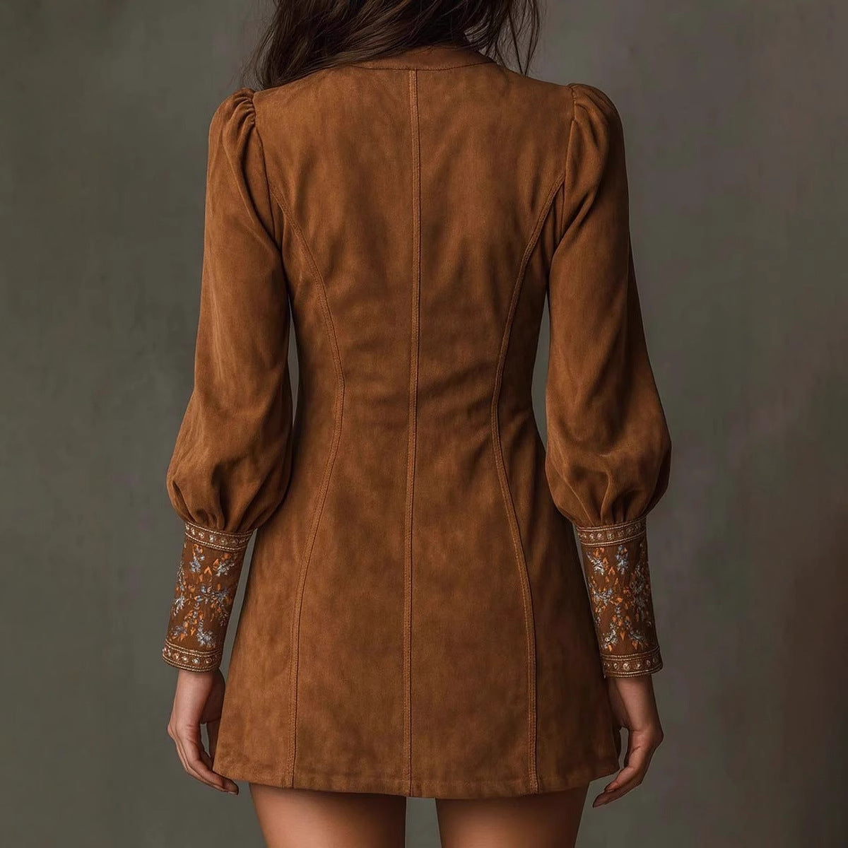 Vestido sexy bordado de manga larga y escote en V para mujer europea y americana