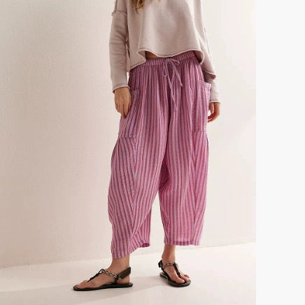 Pantalon plissé rayé à taille élastique coupe droite et longueur cheville
