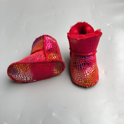 Nouvelles chaussures de bébé antidérapantes à fond souple et fourrure intégrée