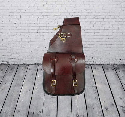 Cowhide Leather Western Horse Saddle Bag: Trail Riding Gear