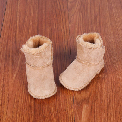 Nouvelles chaussures de bébé antidérapantes à fond souple et fourrure intégrée