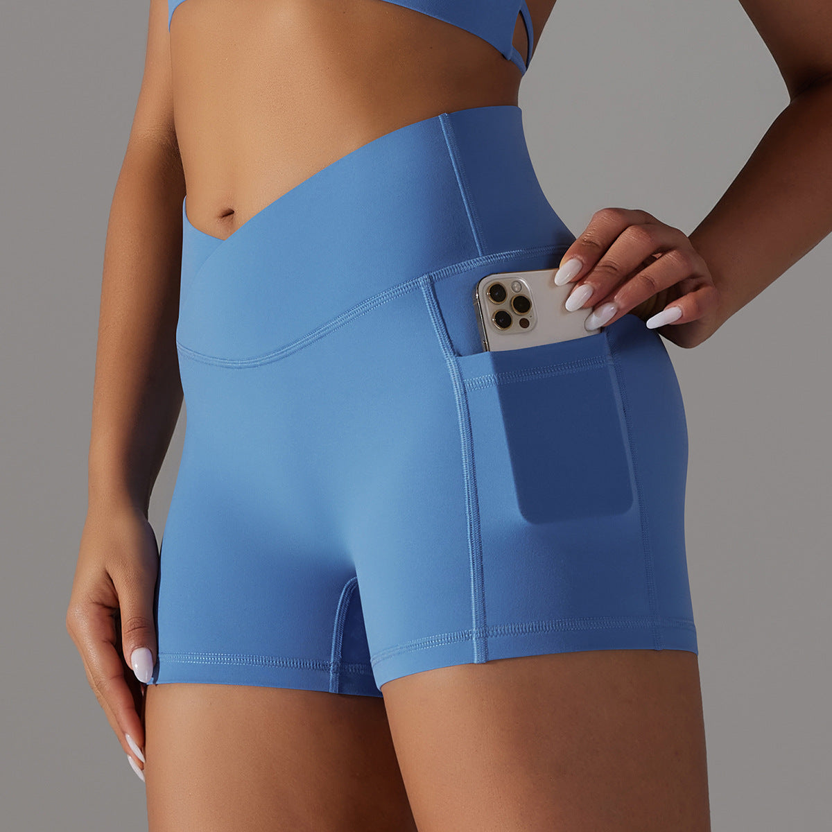Shorts de yoga avec poche pour téléphone, pantalon de sport de fitness pour femmes