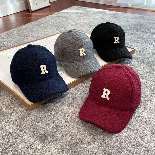 Casquette de Baseball d'Hiver Épaisse en Peau de Mouton et Fourrure avec Grande Lettre R