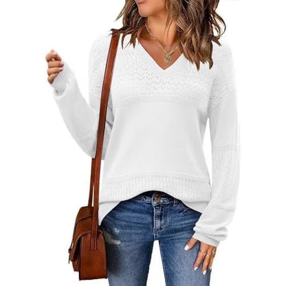 Pull en maille côtelée col V ajouré